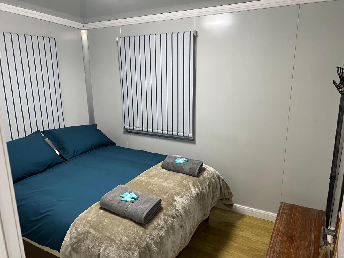 White Cliffs Self Contained Cabin Accommodation Eksteriør billede